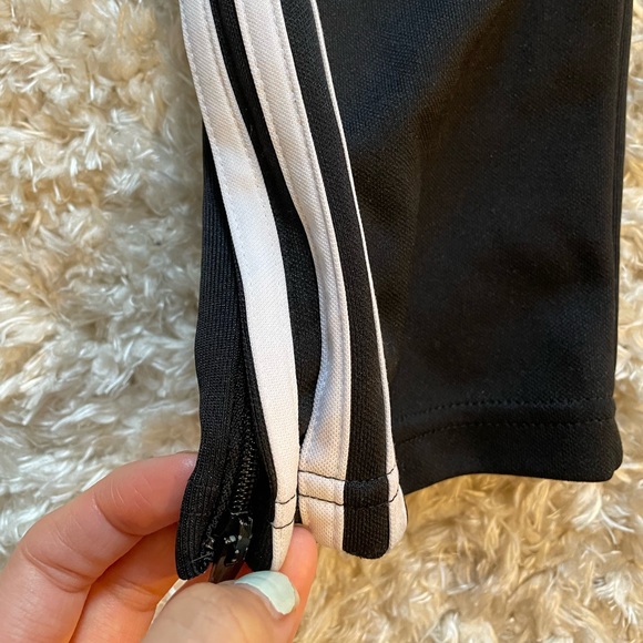 Adidas Sweatpants - Picture 4 of 4